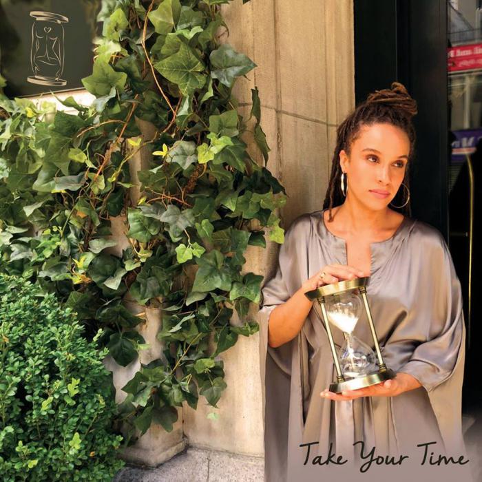 Kelissa : 'Take your Time' le clip